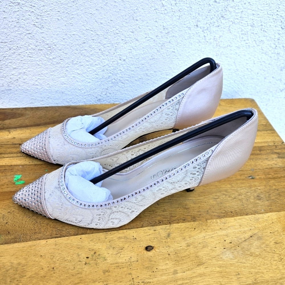 New Caparros Nude Satin Quillian Shoes Women's Size 9.5 - Picture 2 of 16